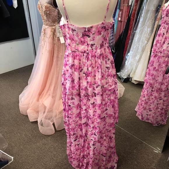 Pink 3 layer gown Size 11. Just reduced - Picture 6 of 7